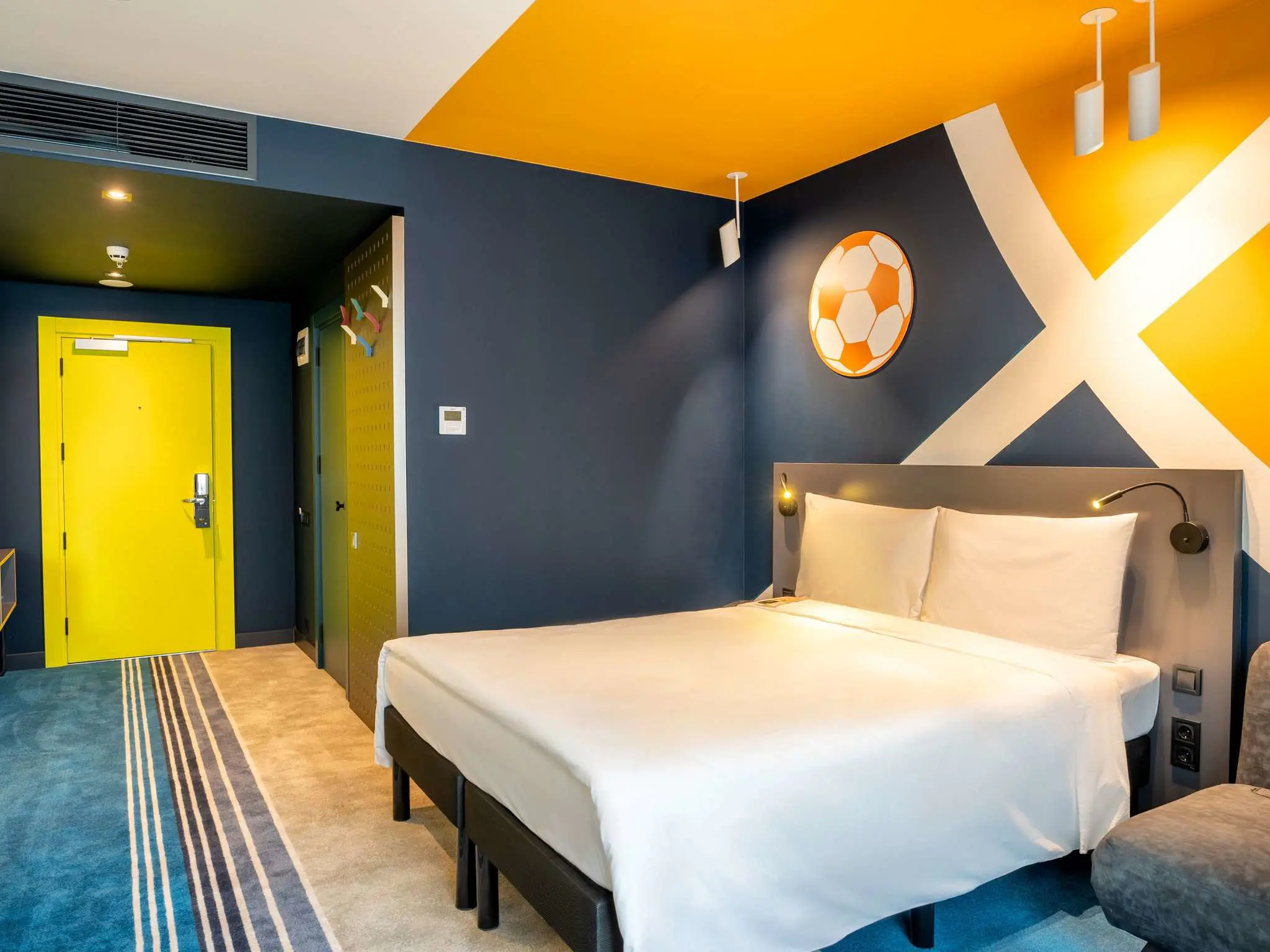 Premium Room with 1 double bed