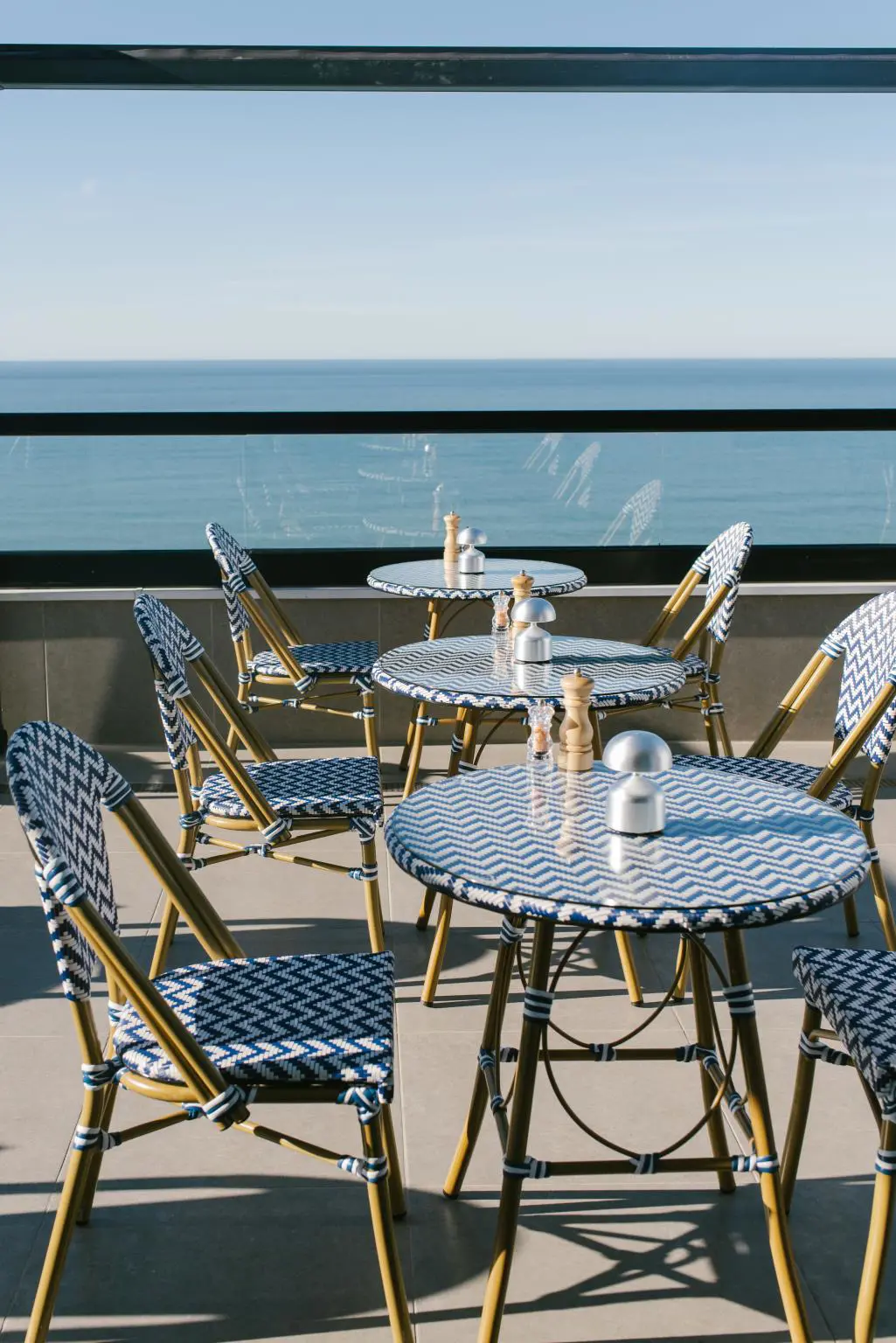 DelMare Restaurant • Bar • Terrace