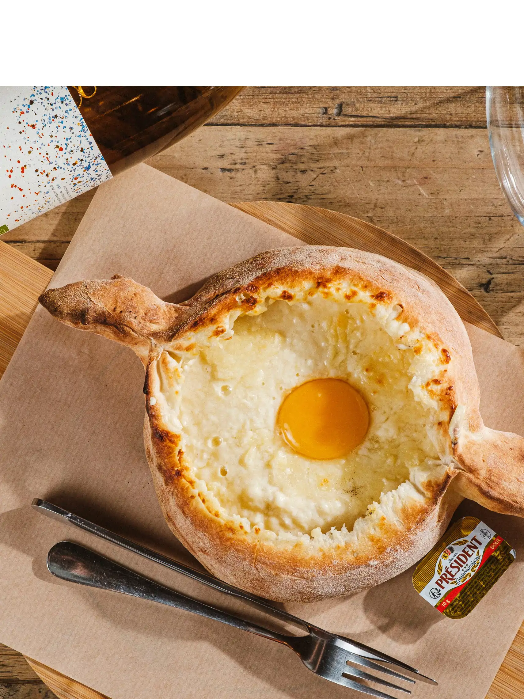 Adjarian Khachapuri & Château Mukhrani Kisi-Riesling