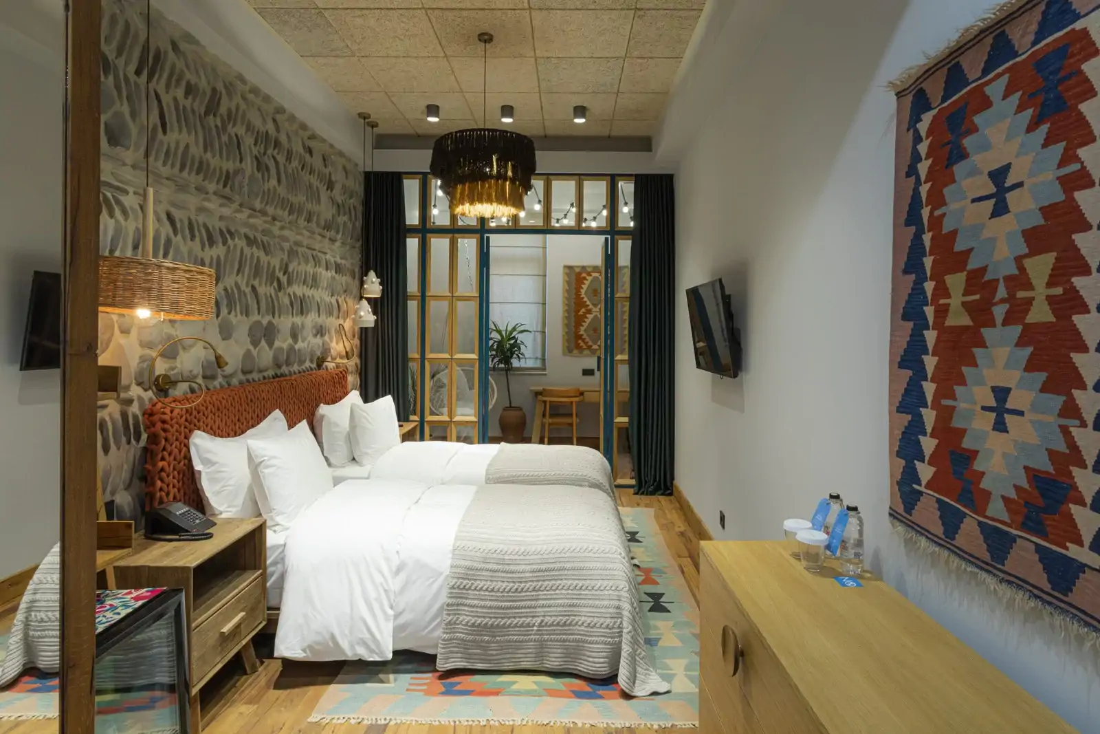 Deluxe Double or Twin Room