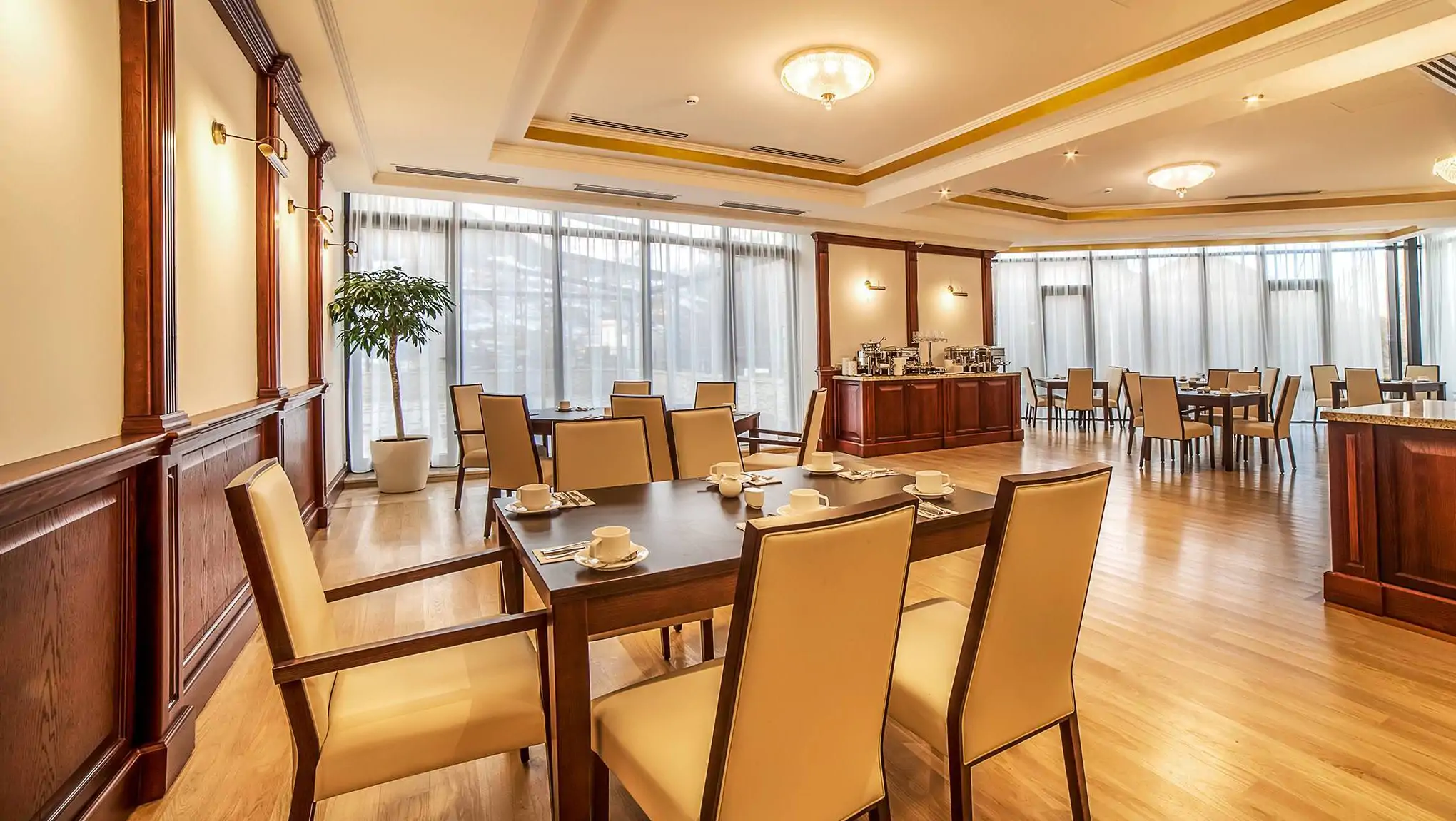 Restaurant KHAREBA