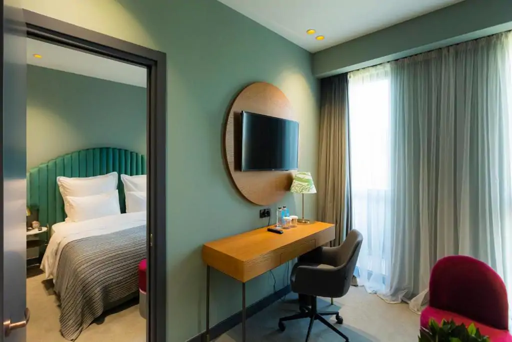 Executive Suite