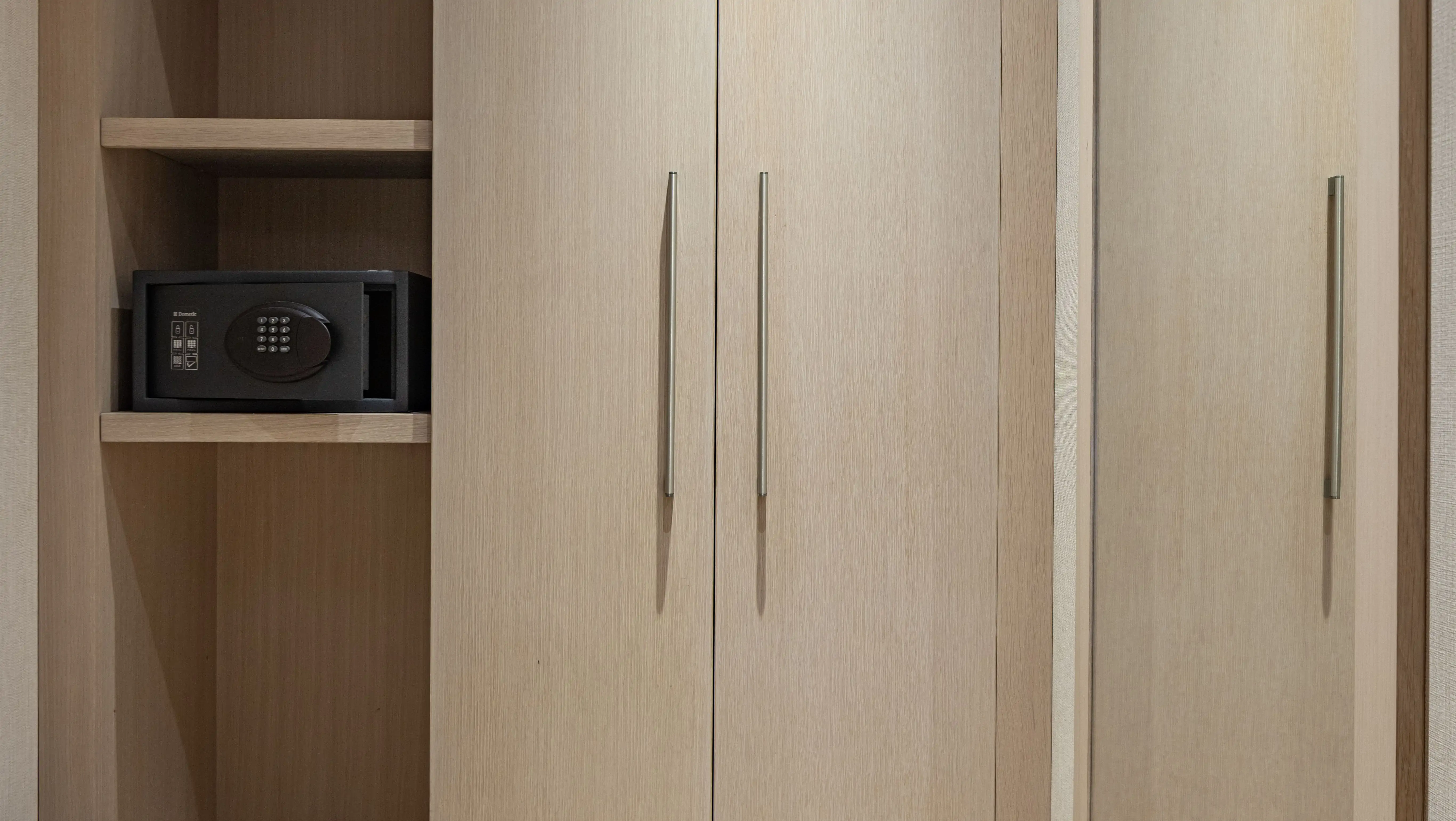 One Bedroom Suite with Panoramic View