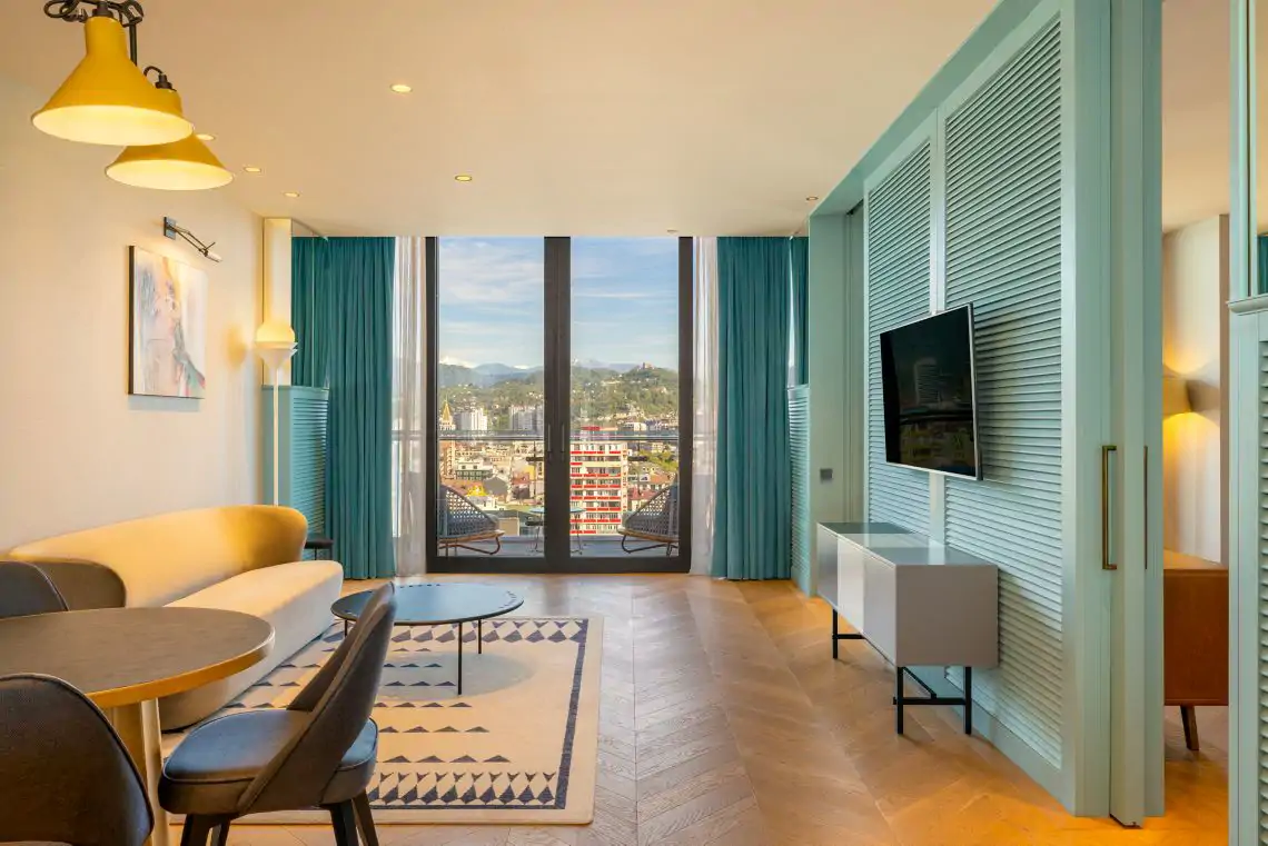 Junior Suite City View