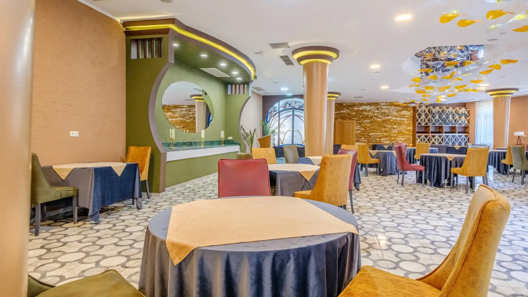 Dining Schedule