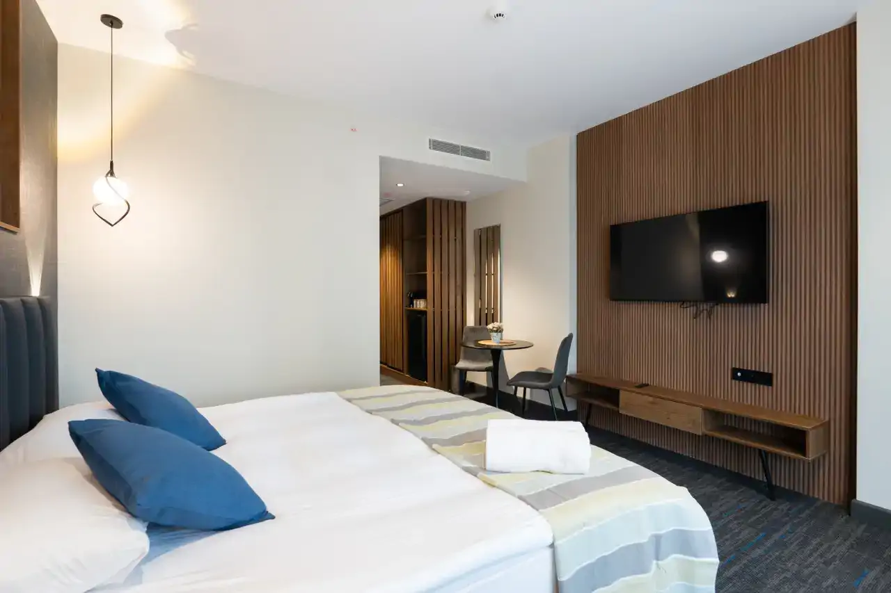 King Room with Garden View