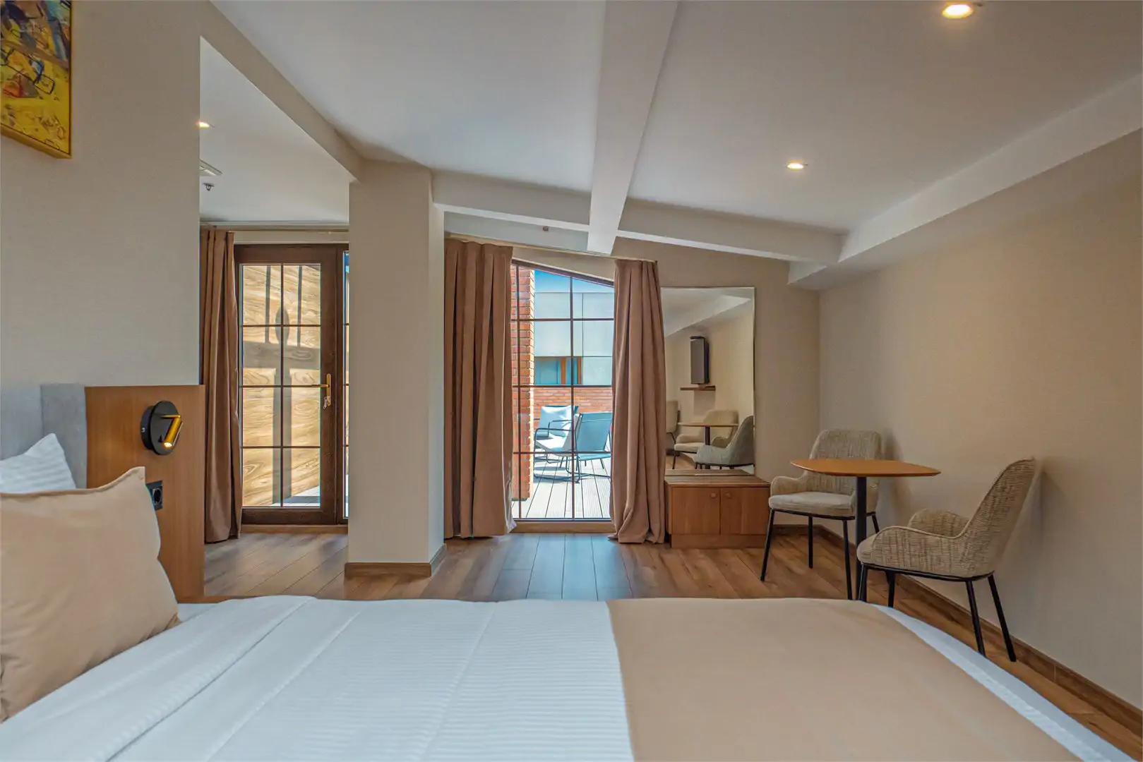 Deluxe Double Room with Terrace