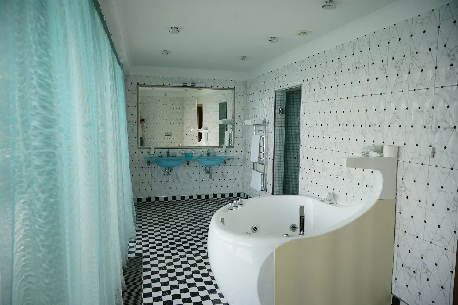Grand Royal Suite
