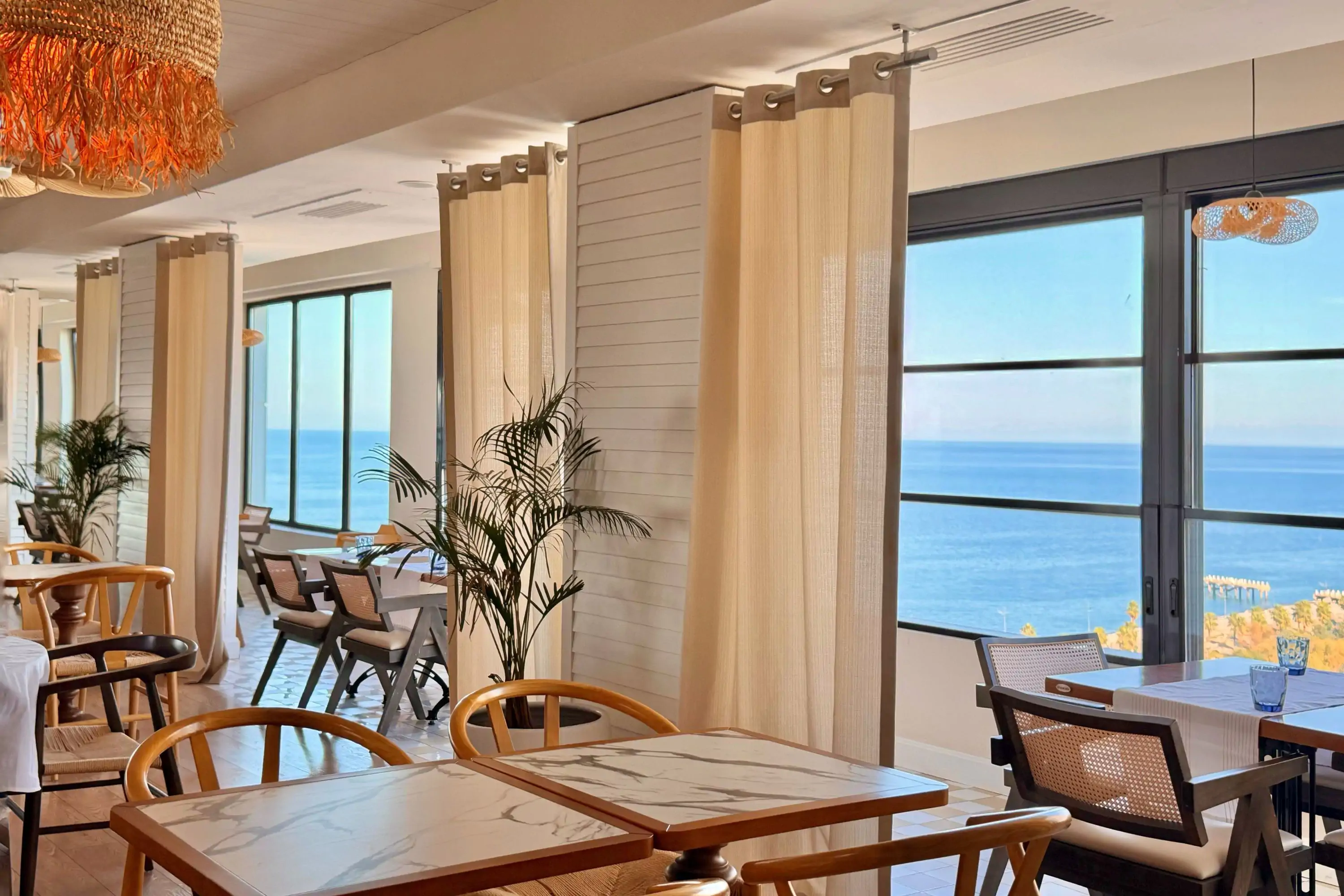 DelMare Restaurant • Bar • Terrace