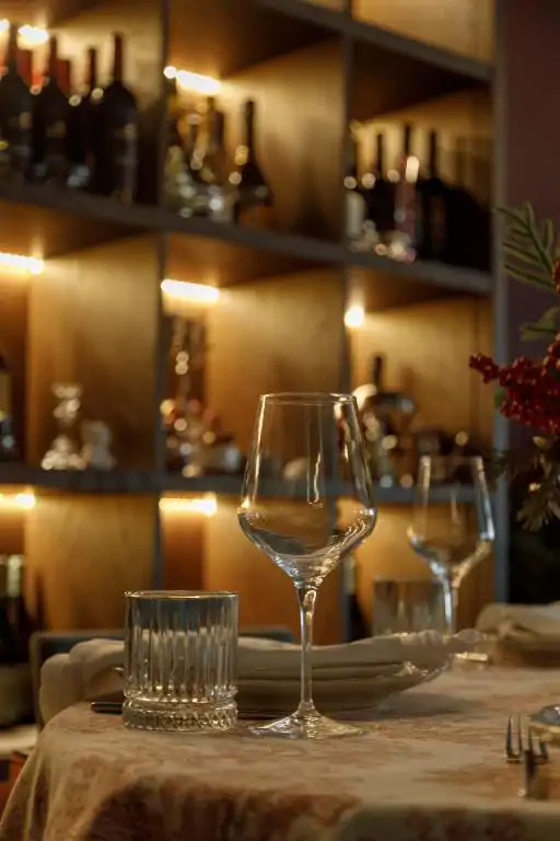 Bar/Restaurant
