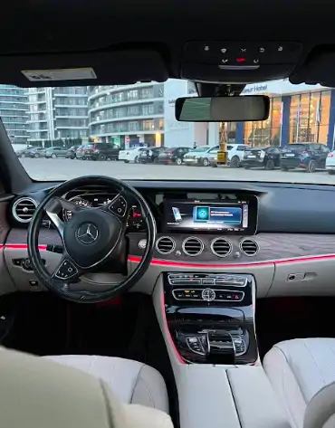 MERCEDES E300