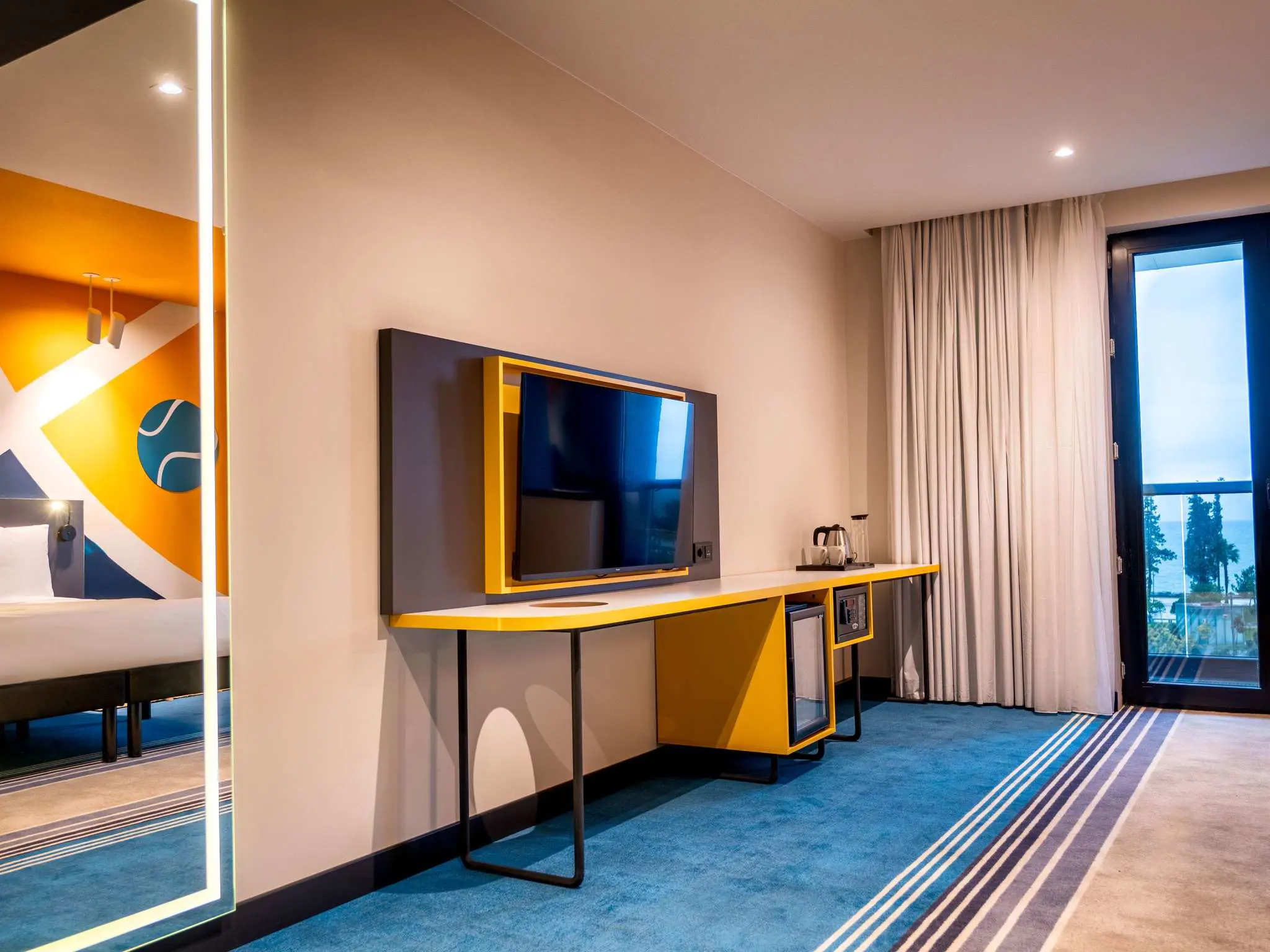 Premium Room - Sea View with 1 double bed