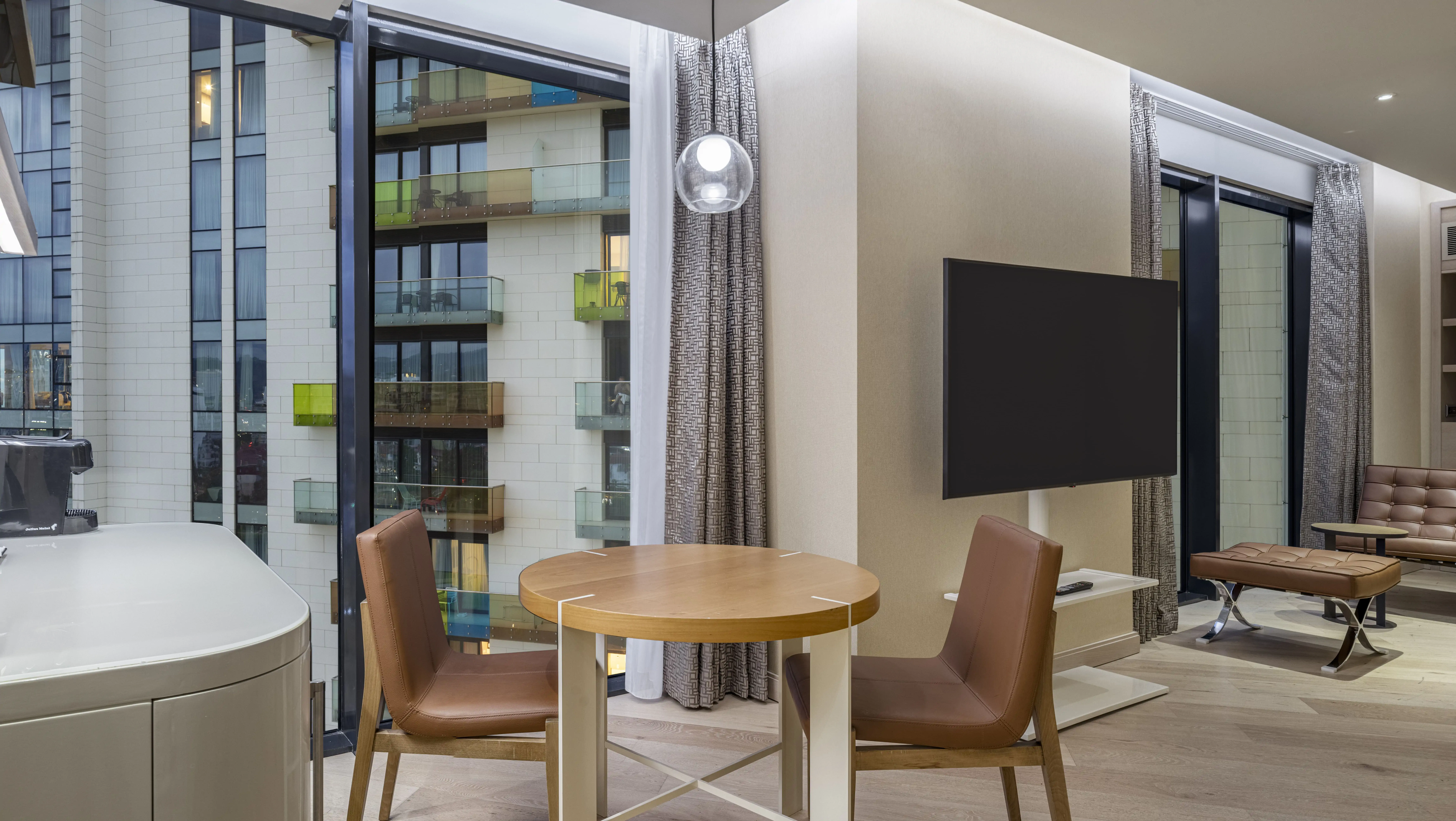 One Bedroom Suite with Panoramic View