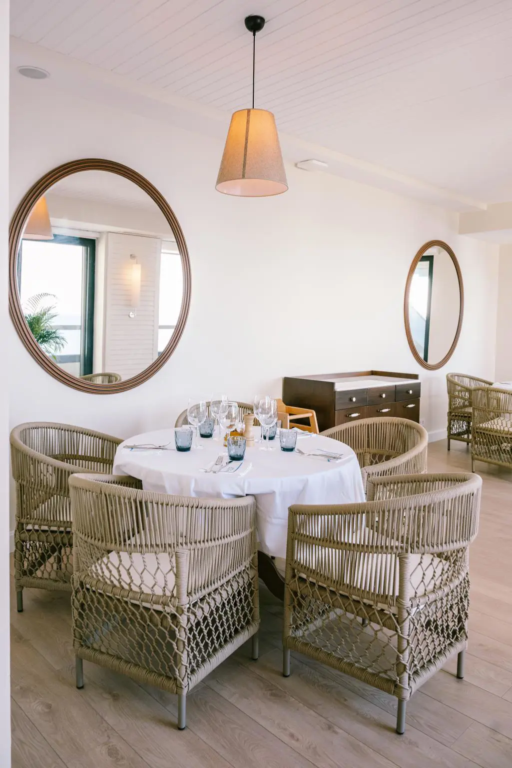 DelMare Restaurant • Bar • Terrace
